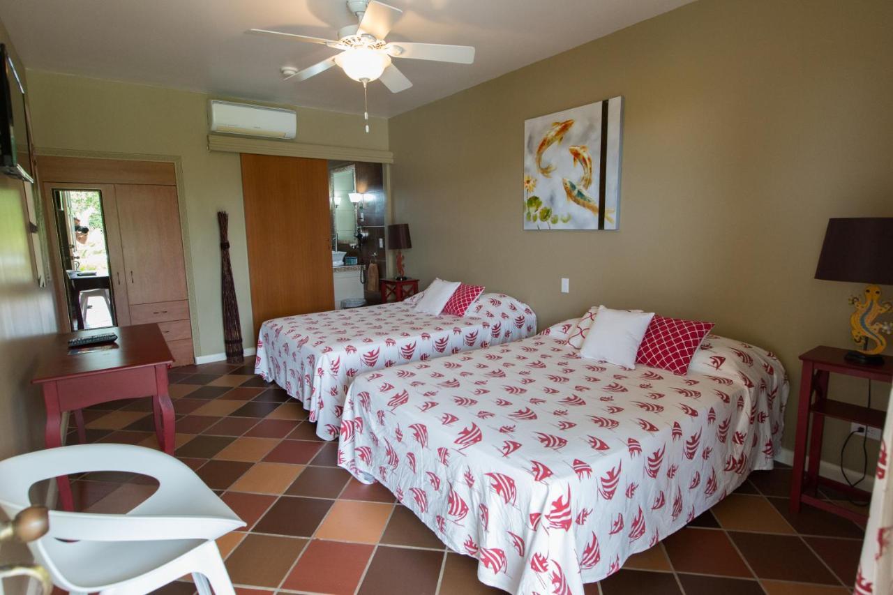Hotel Casa Amarilla Пунта Чаме Екстериор снимка