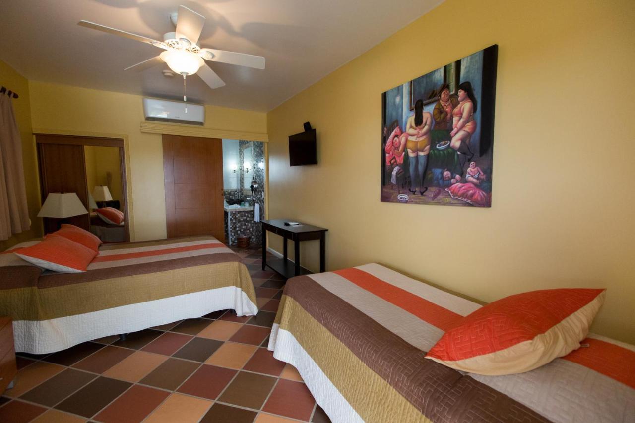 Hotel Casa Amarilla Пунта Чаме Екстериор снимка